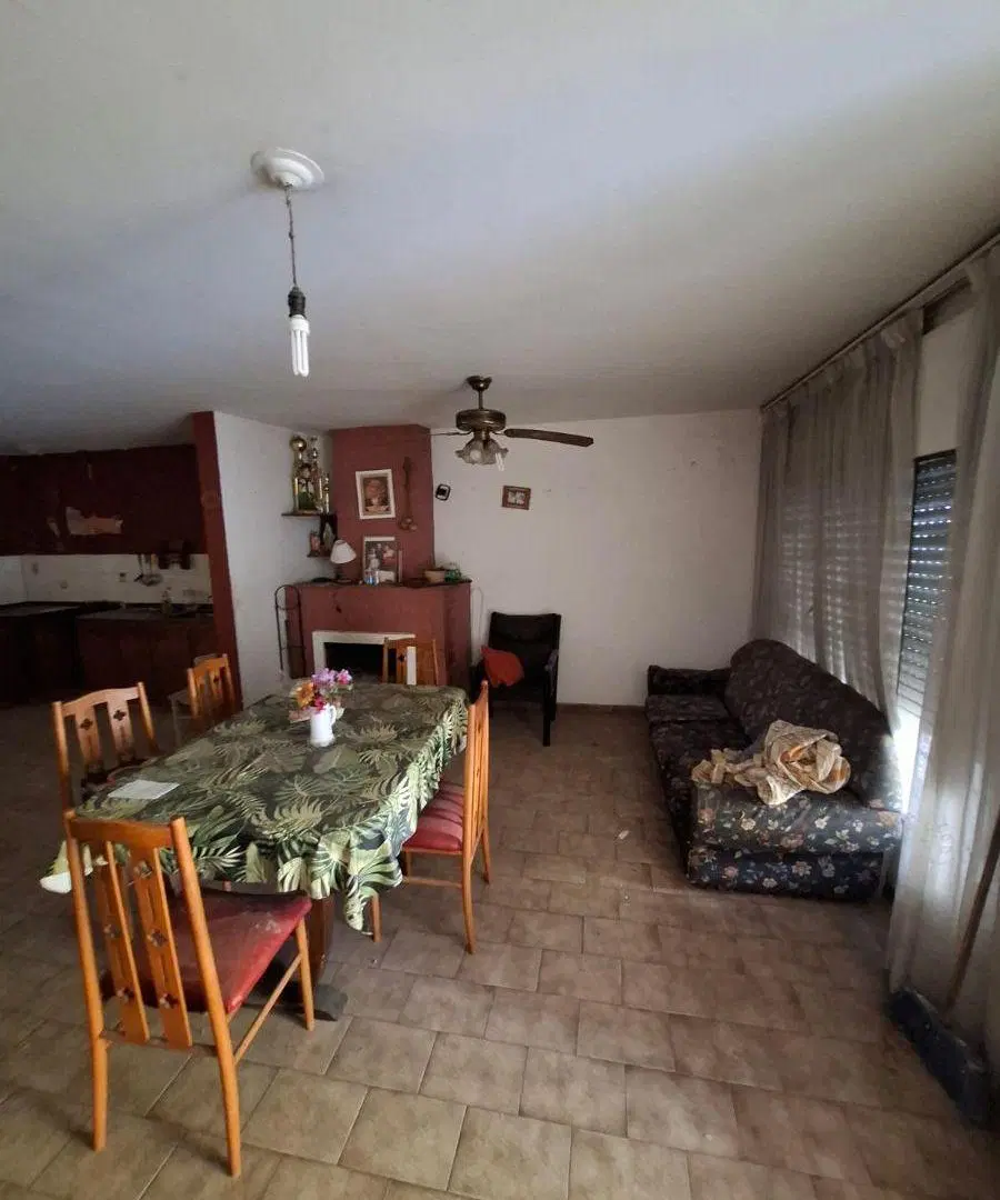 CASA A RECICLAR Bº BELLA VISTA 1