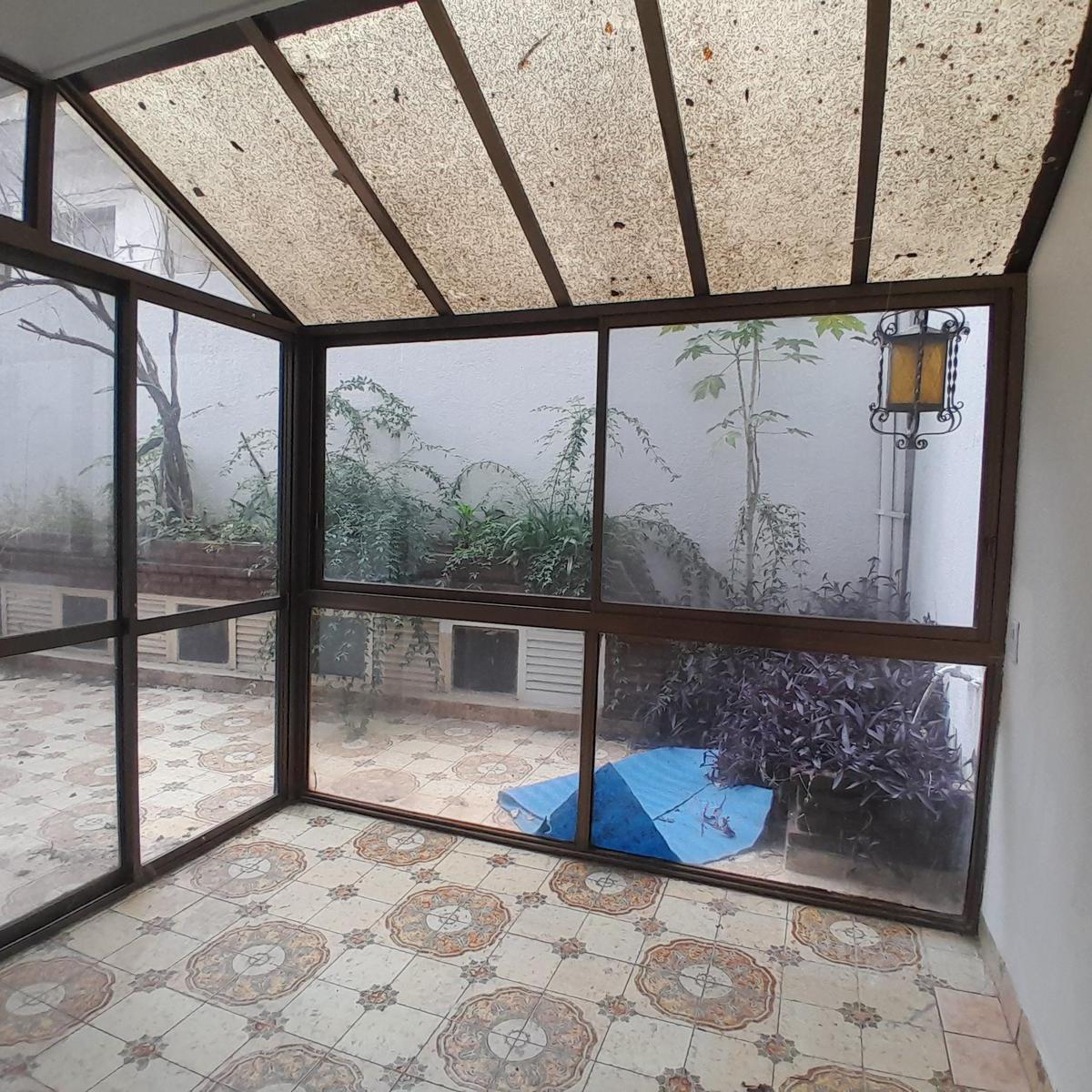Piso en Venta Al Frente con Dos Patios Descub, Cochera y 2 Bauleras - Caballito 3