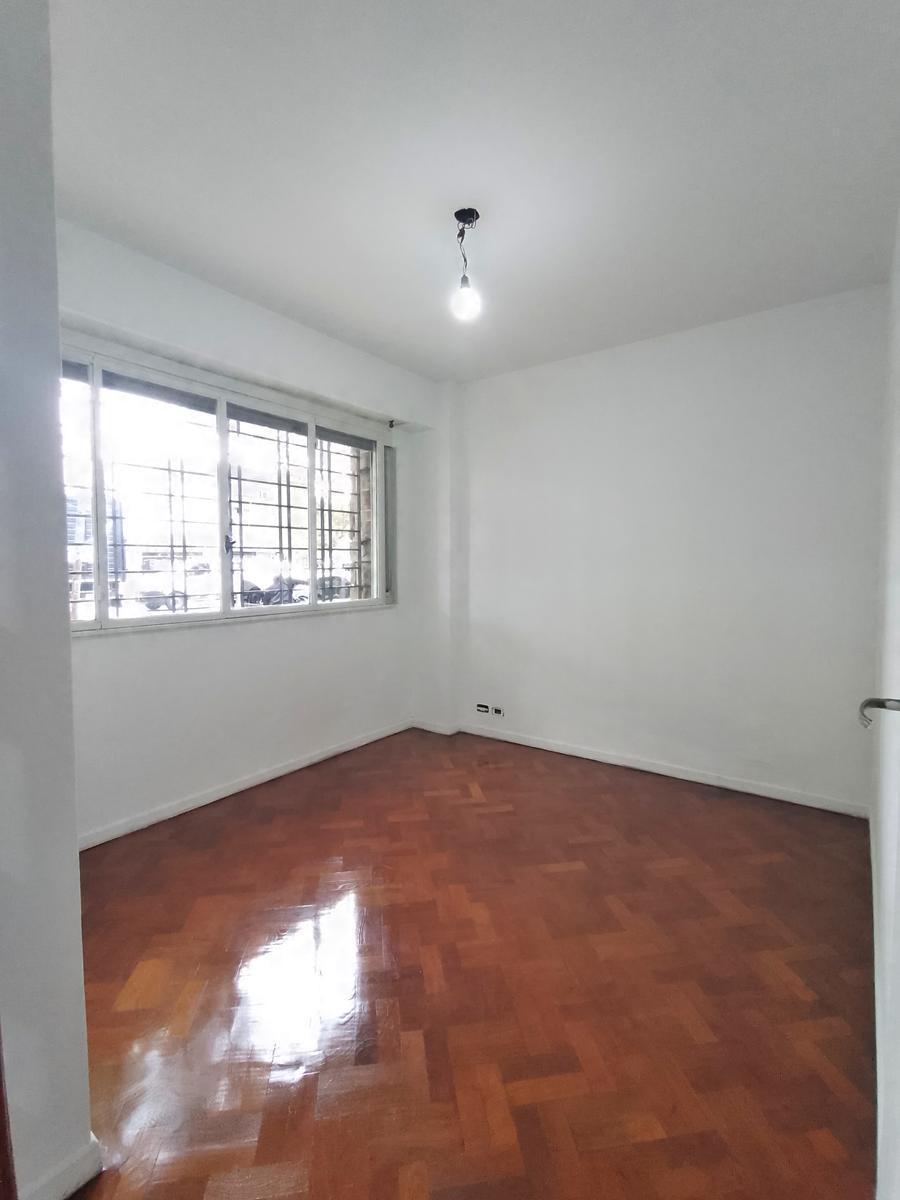 Departamento de 3 Amb. a Reciclar - Apto Prof. ¡Oportunidad! 1