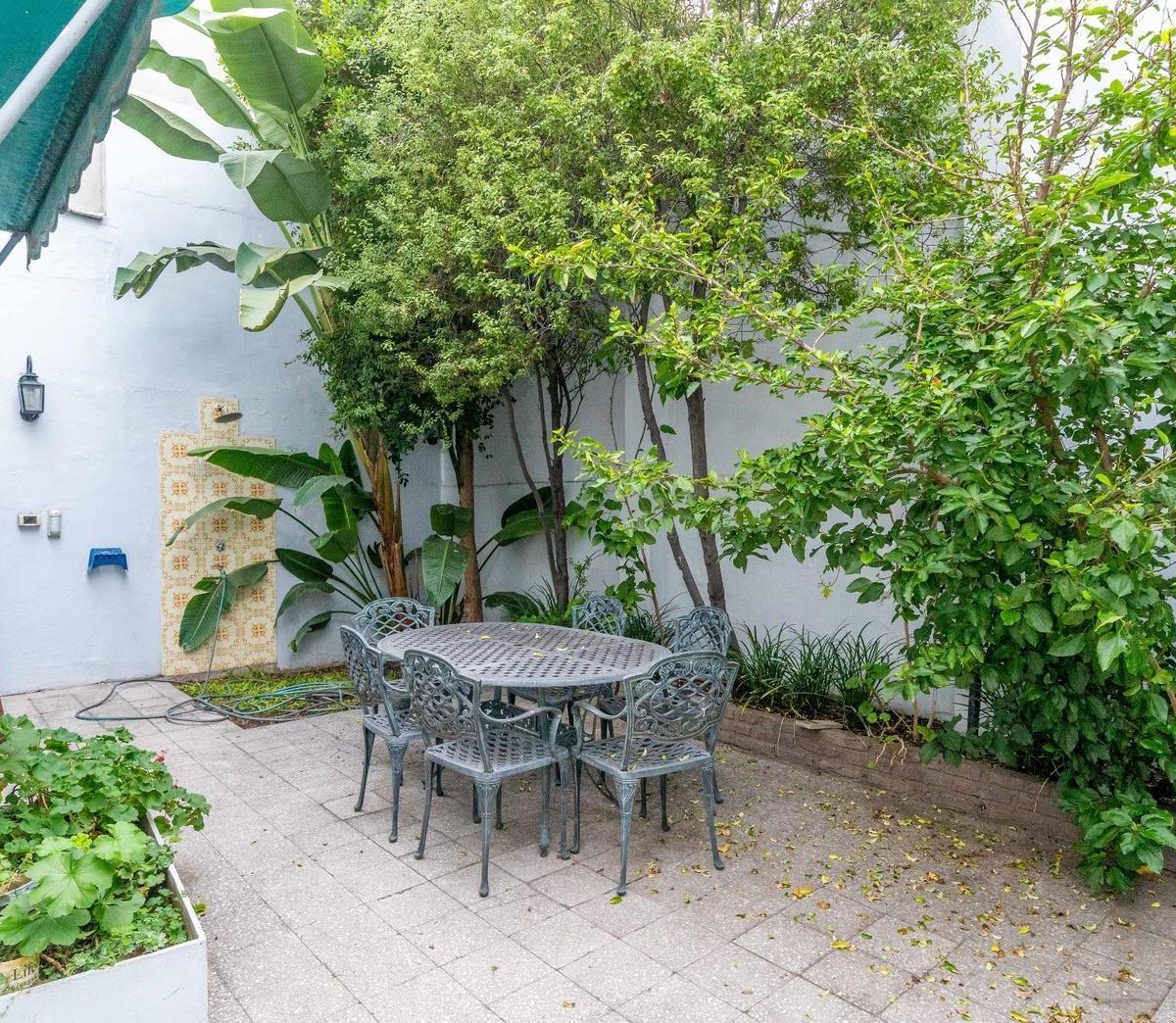 Excelente Casa Remodelada con Estilo Único 5