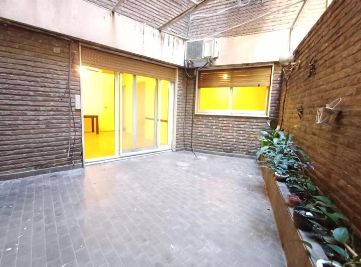Departamento 3 ambientes con 2 Patios en Recoleta 78 m2 1