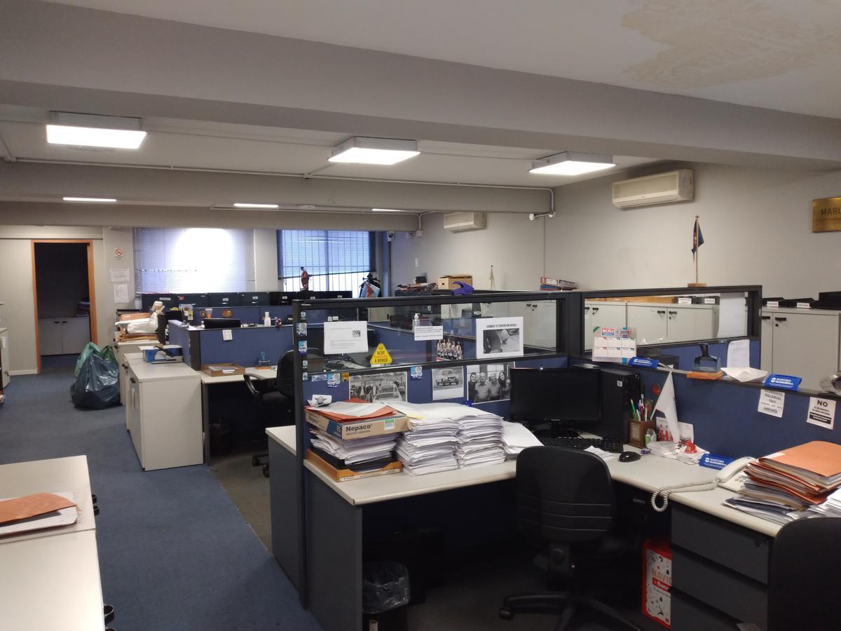 Foto de Venta piso de oficinas amoblado al frente en Maipú y Lavalle, imagen 2