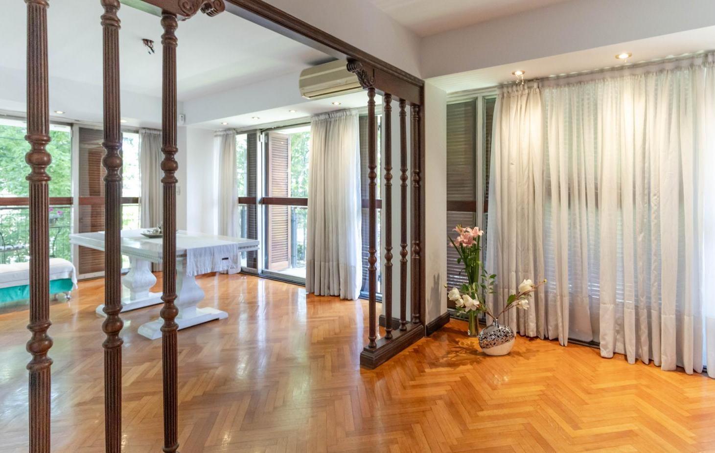 Espectacular semipiso de 3 ambientes con cochera y baulera en la mejor ubicación de Villa Devoto
