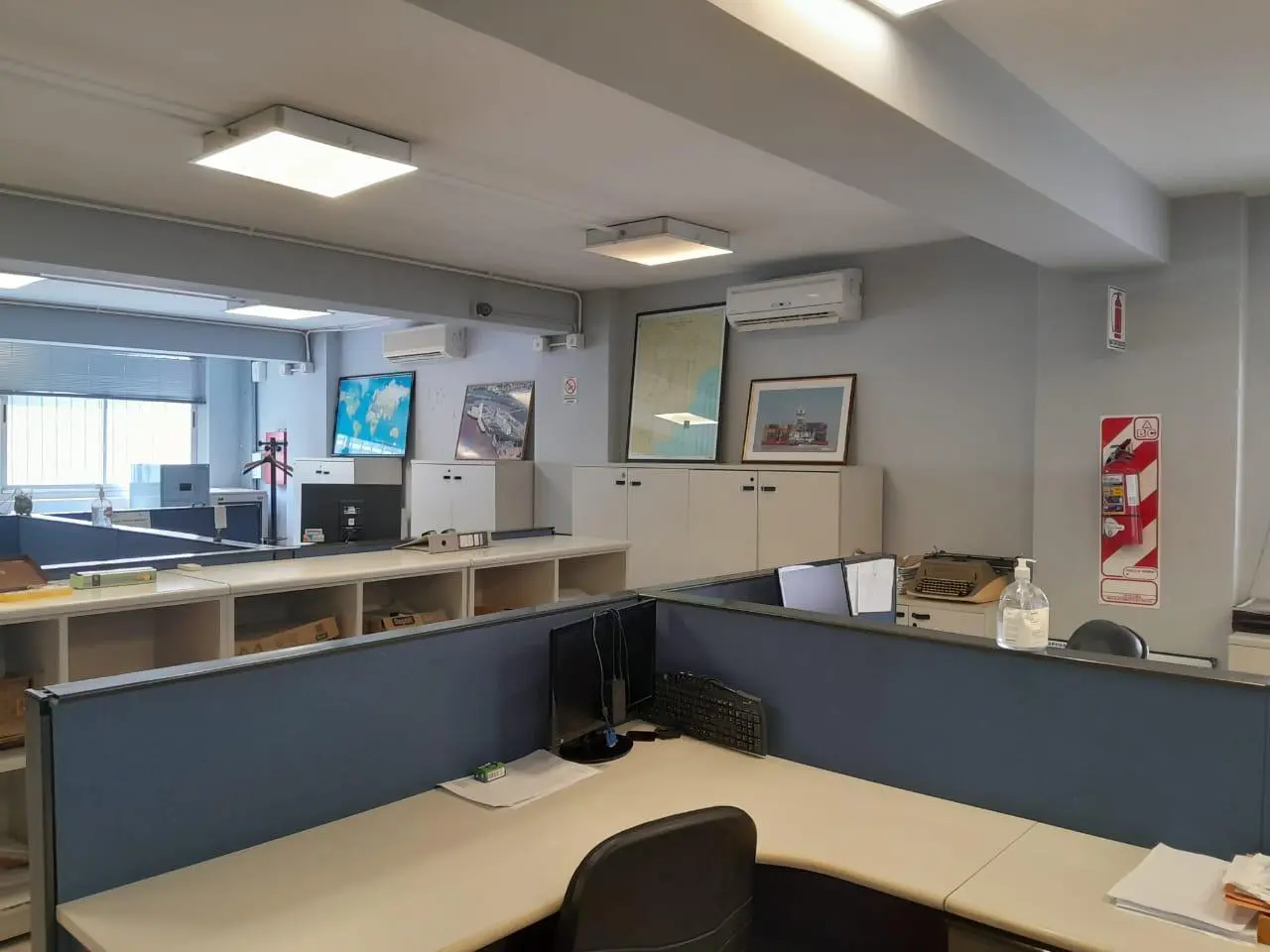 Alquiler piso de oficina remodelado en Maipú y Lavalle 5
