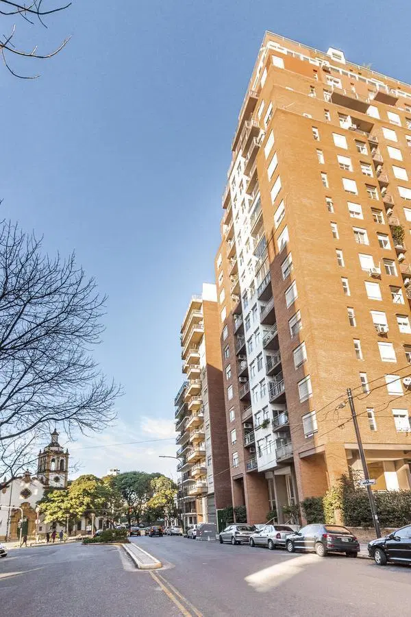 ALQUILER excelente 2 ambientes en torre con amenities en Las Cañitas. Piso Alto 2