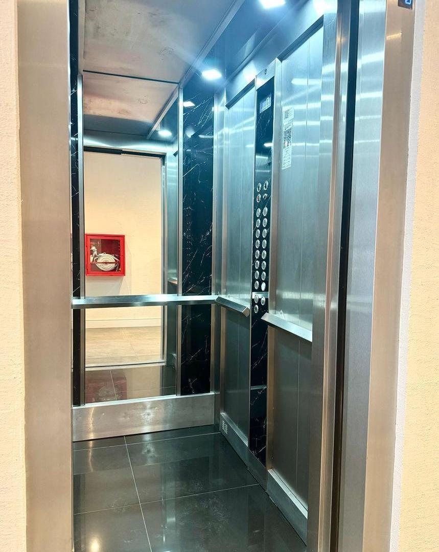 Foto de Alquiler de Oficina a ESTRENAR en Av. Córdoba y Florida, imagen 4