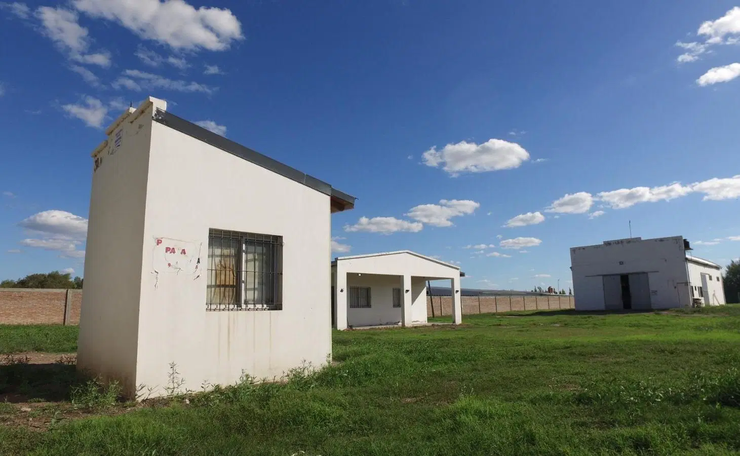 Venta Galpón Industrial Casa/Oficina en General Alvear cerca Ruta 188 4