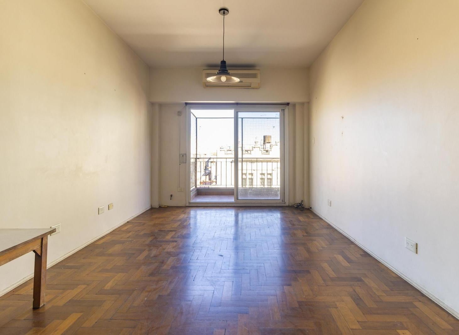 Departamento 4 amb. con cochera Av. Córdoba 6000