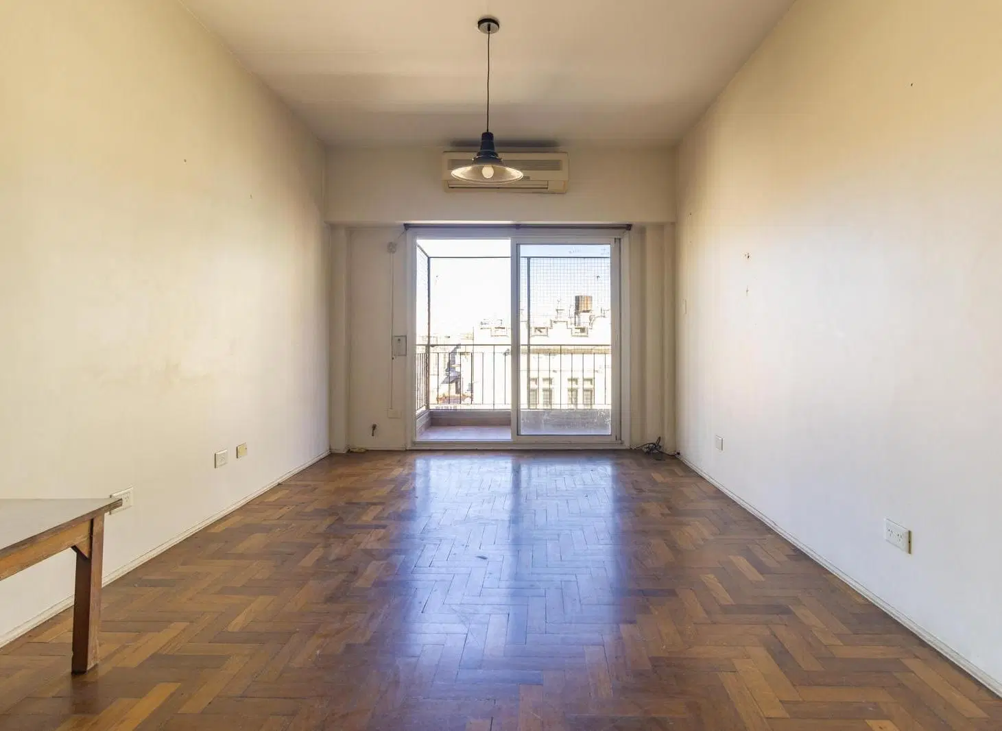 Departamento 4 amb. con cochera Av. Córdoba 6000 8