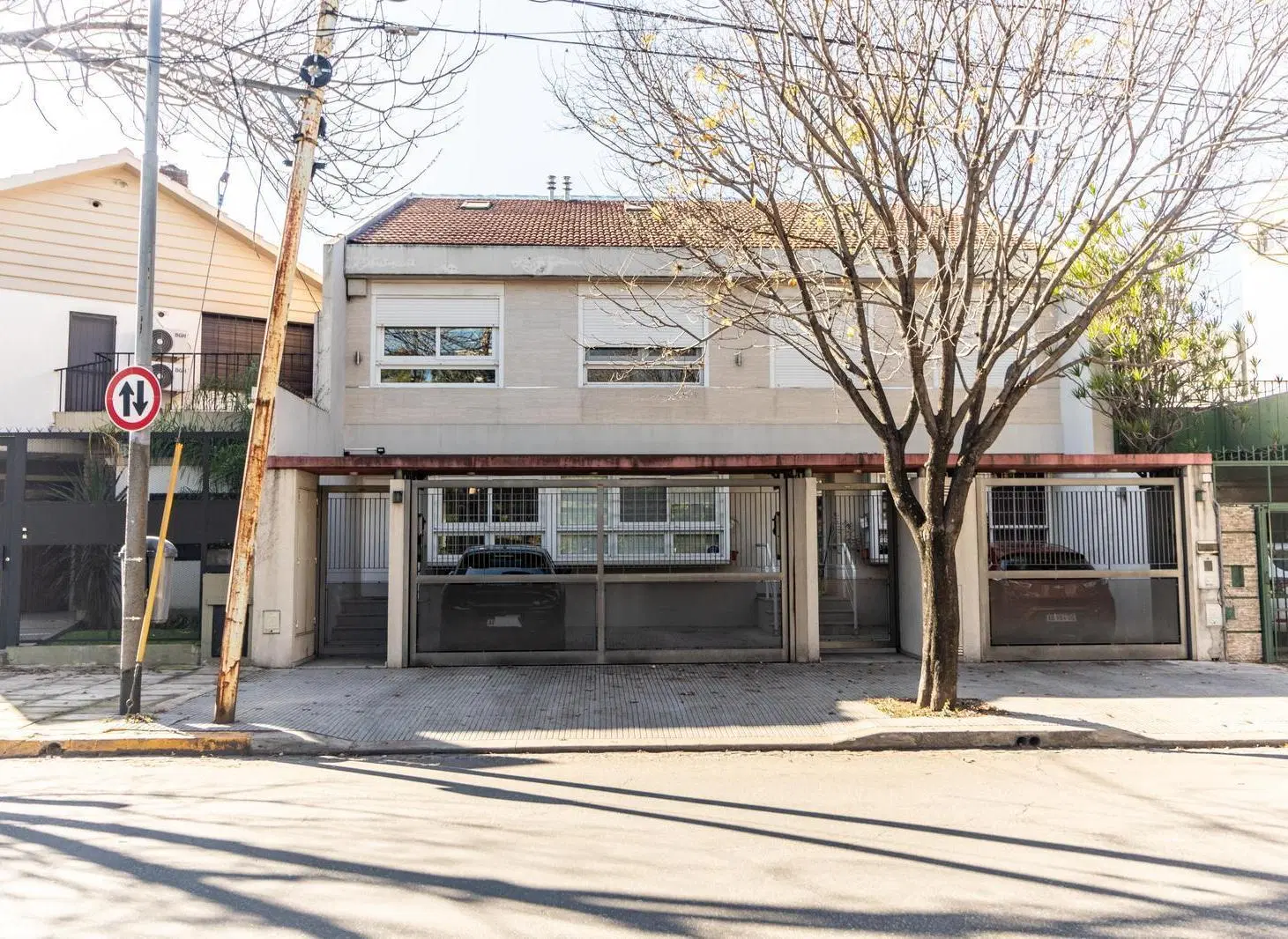 OPORTUNIDAD - VENTA DE PH DE AMB CON COCHERA EN VILLA DEVOTO - CONSTRUCTORA PEA 2