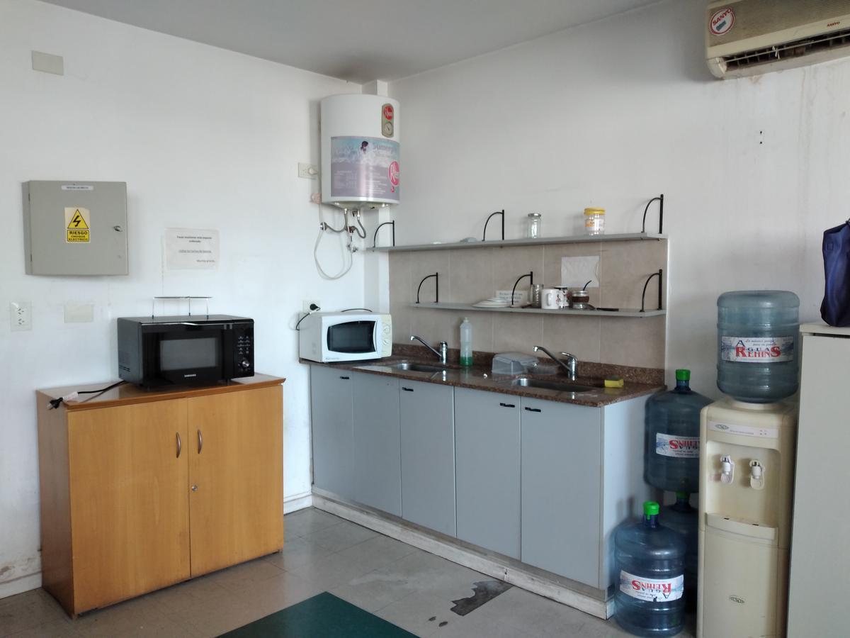 Foto de Oficina en piso alto con vista abierta - Subte B - Venta / alquiler, imagen 1