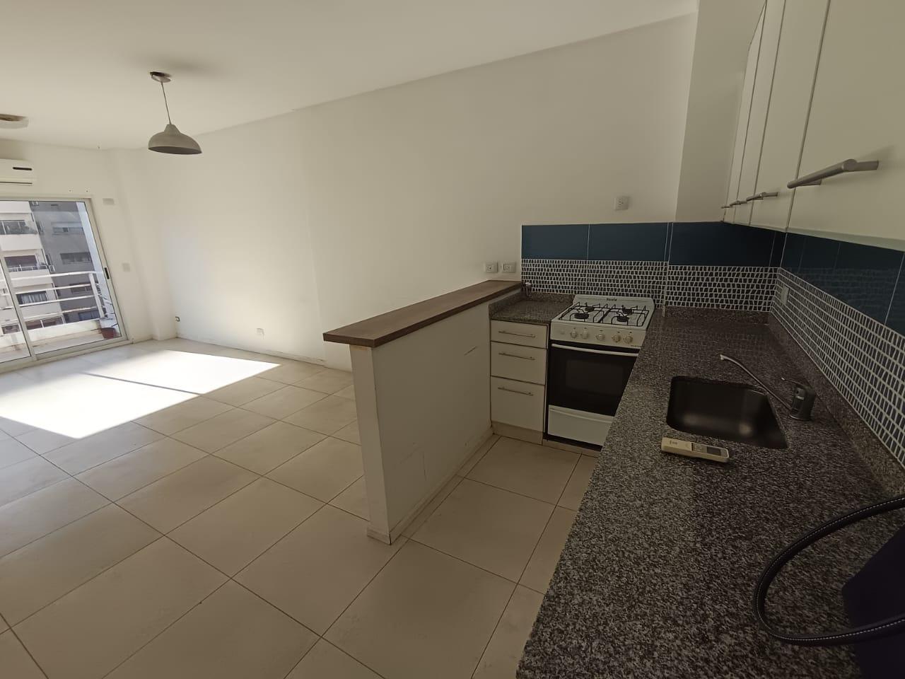 Foto de OPORTUNIDAD - DEPARTAMENTO en Almagro, imagen 4