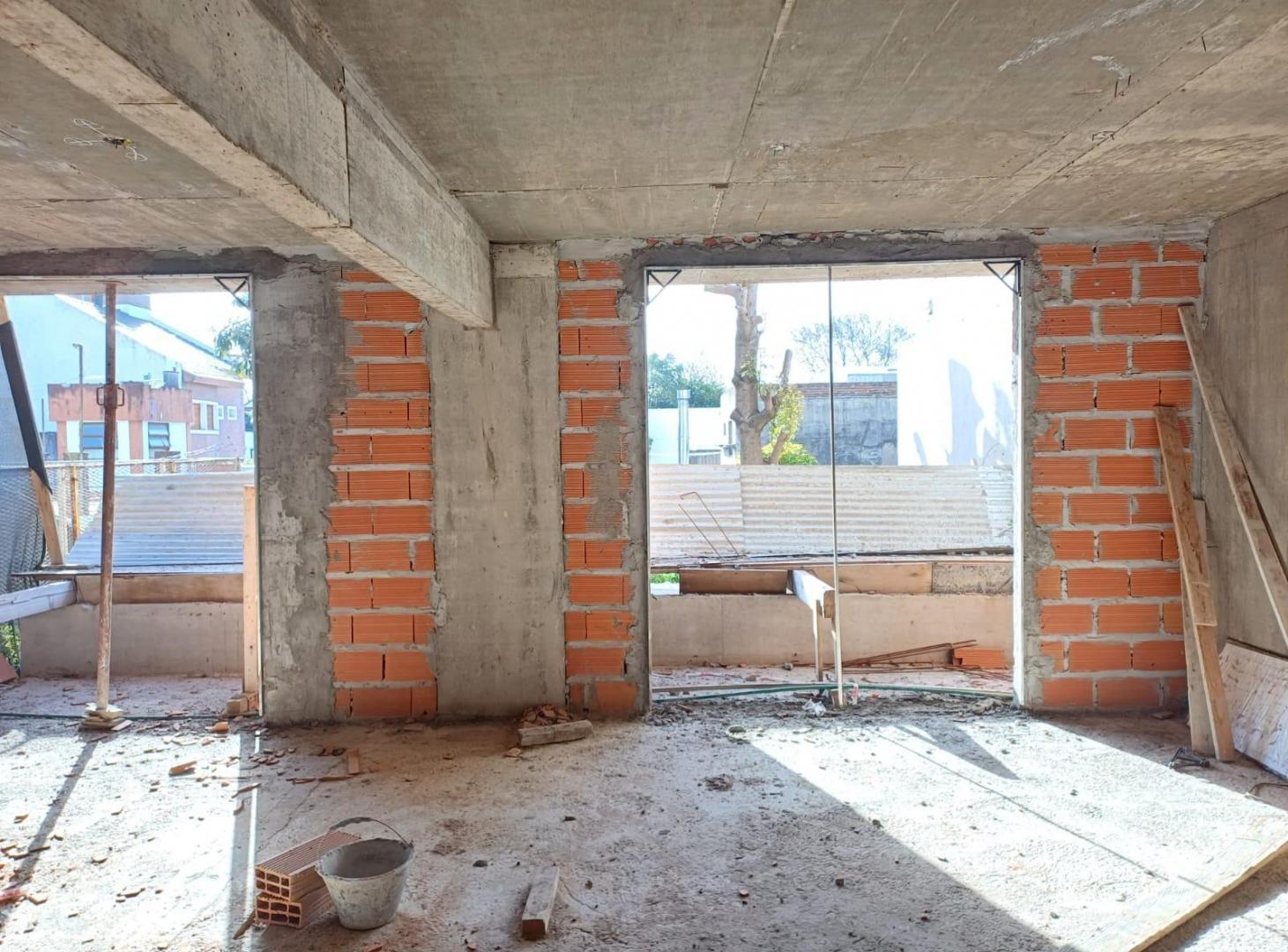 Foto de Venta Departamento en Dúplex 3, 4, o 5 Ambientes con balcón, patio, y, imagen 5