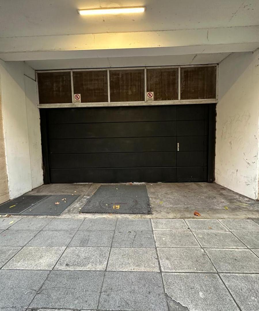 Foto de VENTA COCHERA EN ALMAGRO - OPORTUNIDAD (BAJAS EXPENSAS), imagen 2