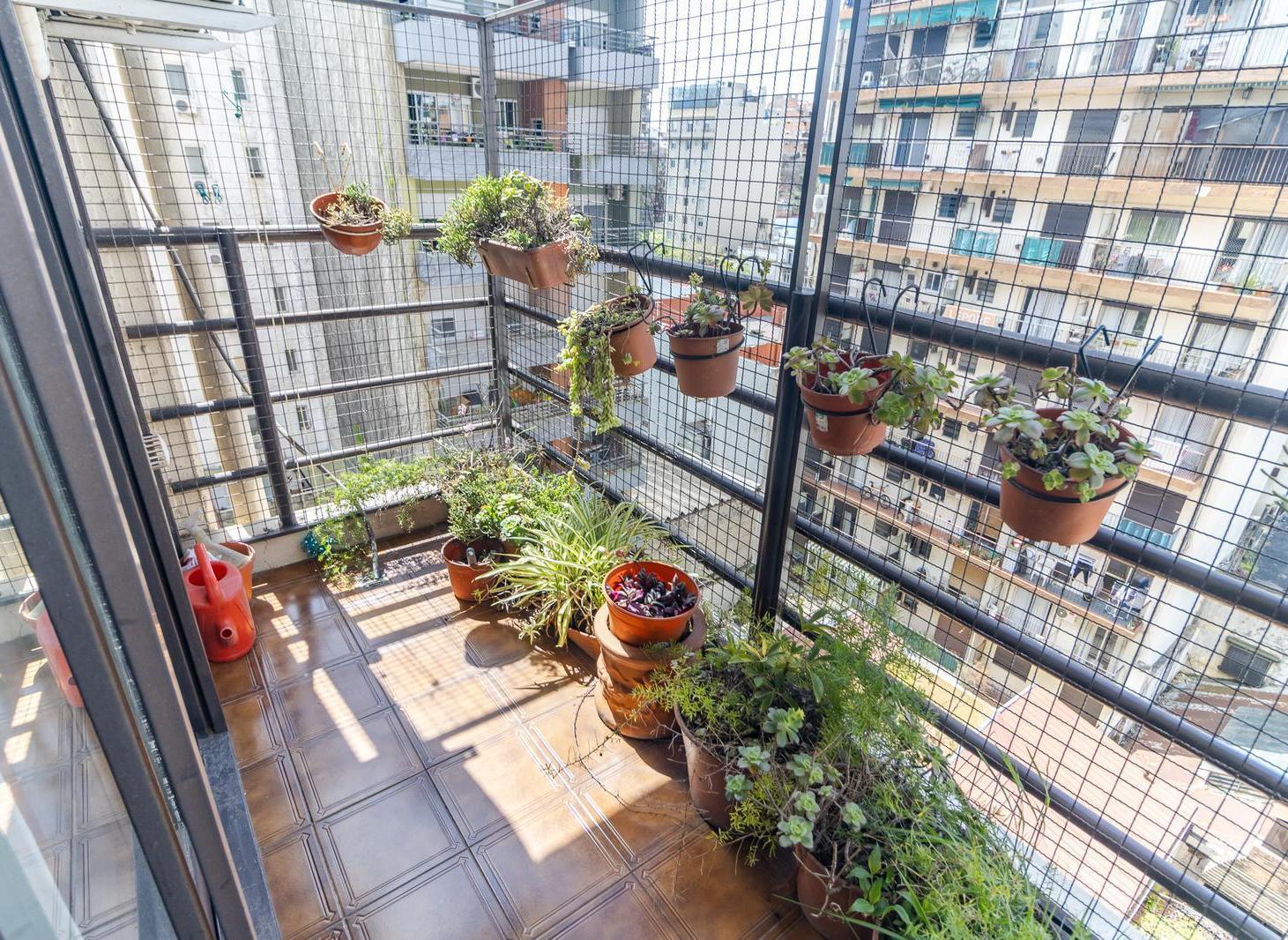 Foto de Venta Departamento 2 Amb balcón vista abierta boulevard San Isidro, imagen 2