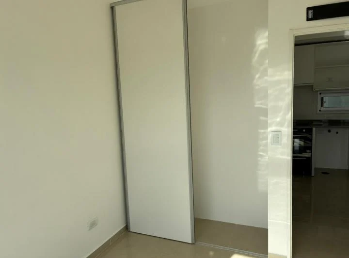 Alquiler departamento 2amb a estrenar con balcón parilla - Bernal 5
