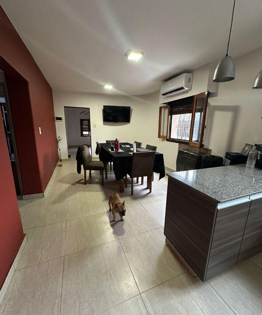 Foto de Casa en alquiler en Morón, 3 dormitorios,, imagen 3
