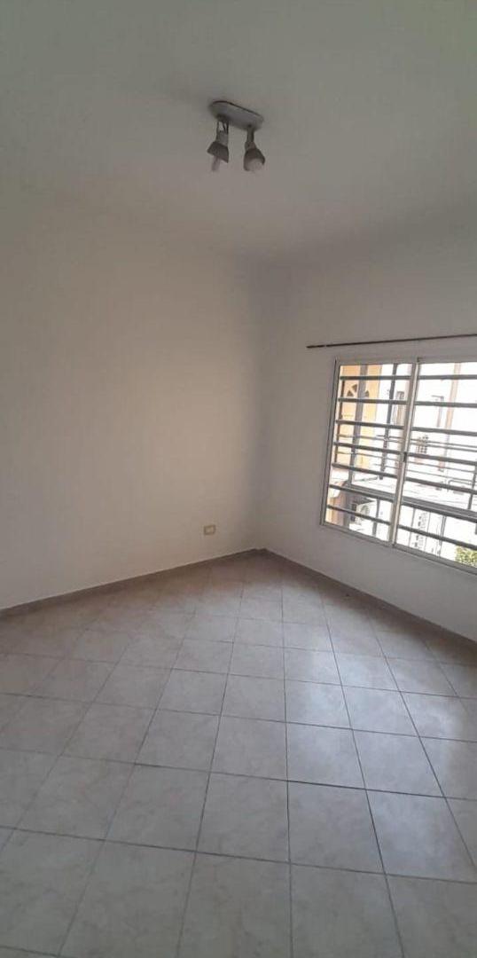 Foto de Departamento de 38 m² con 1 dormitorio en alquiler en Morón, imagen 1
