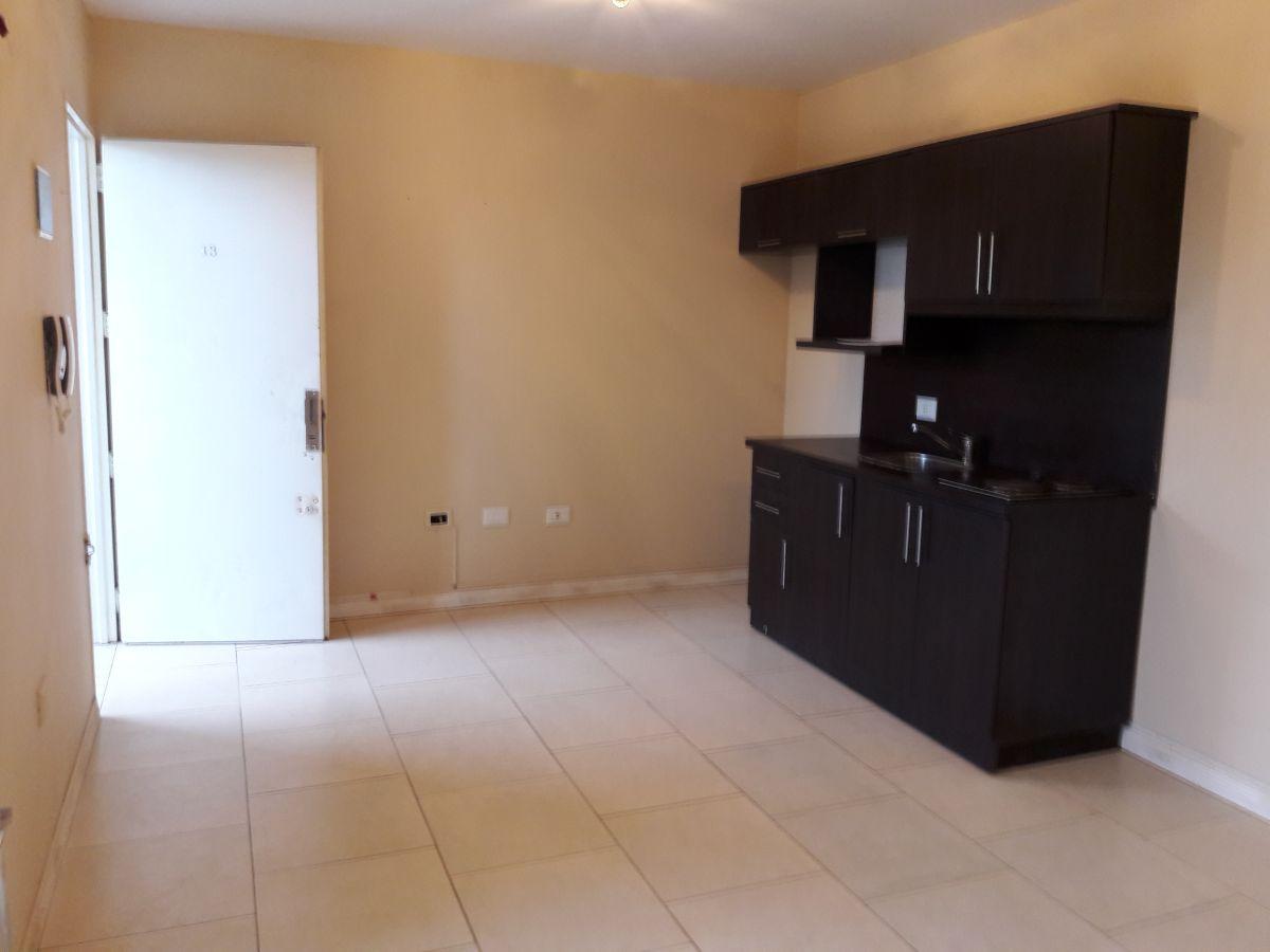 Foto de Departamento de 24 m² en alquiler en Morón, imagen 3