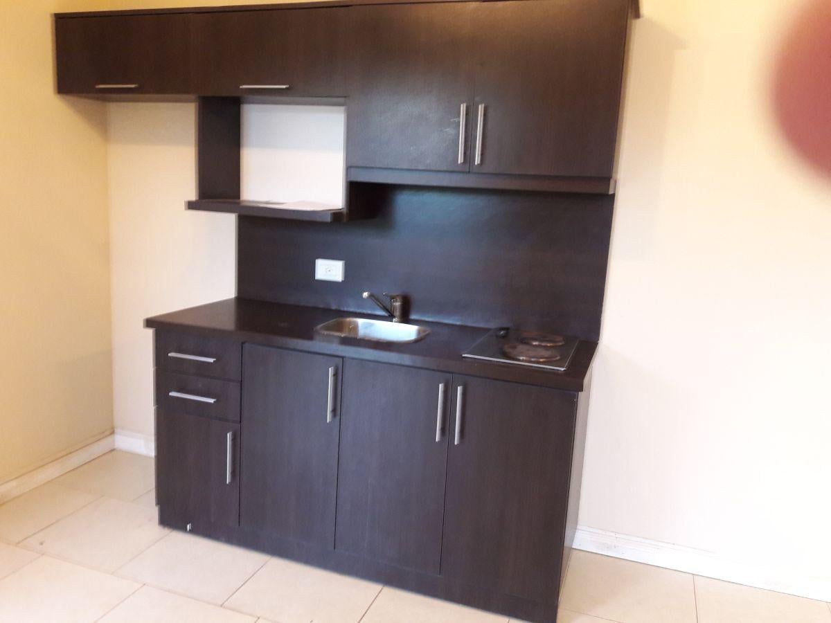 Foto de Departamento de 24 m² en alquiler en Morón, imagen 4