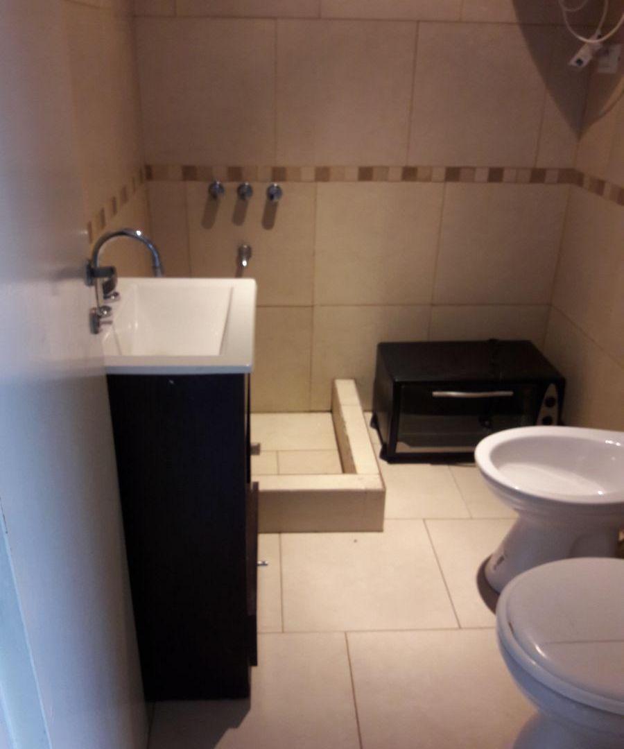 Foto de Departamento de 24 m² en alquiler en Morón, imagen 2