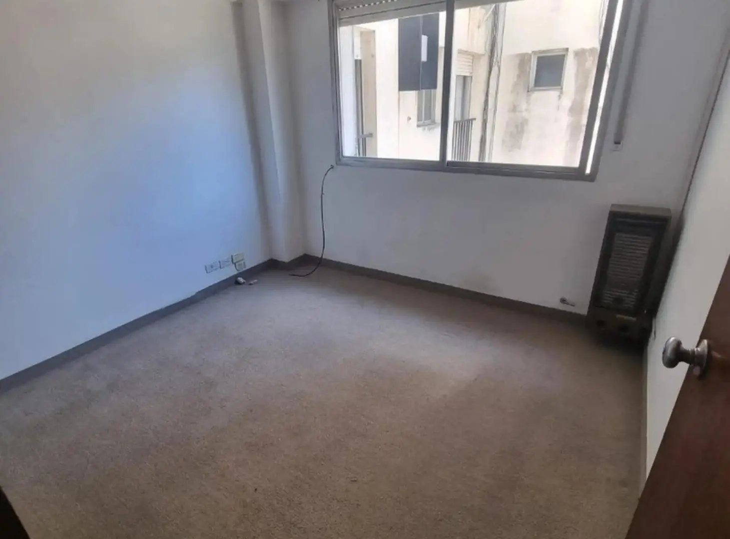 departamento 36 mts monoambiente en L con cocina y baño completo. 3