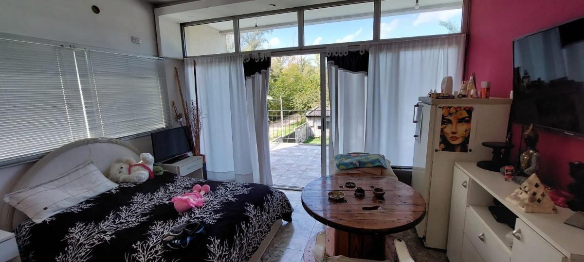 Foto de VENTA- 2 Casas en un mismo lote, Barrio Parque La Celia, imagen 3