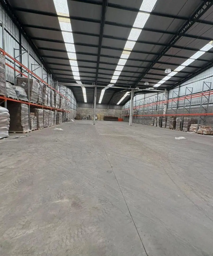 NAVE INDUSTRIAL EN ALQUILER , 1200M2 - PARQUE INDUSTRIAL CAN 2