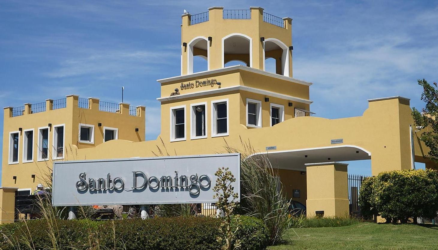 Lote en venta, Barrio Santo Domingo