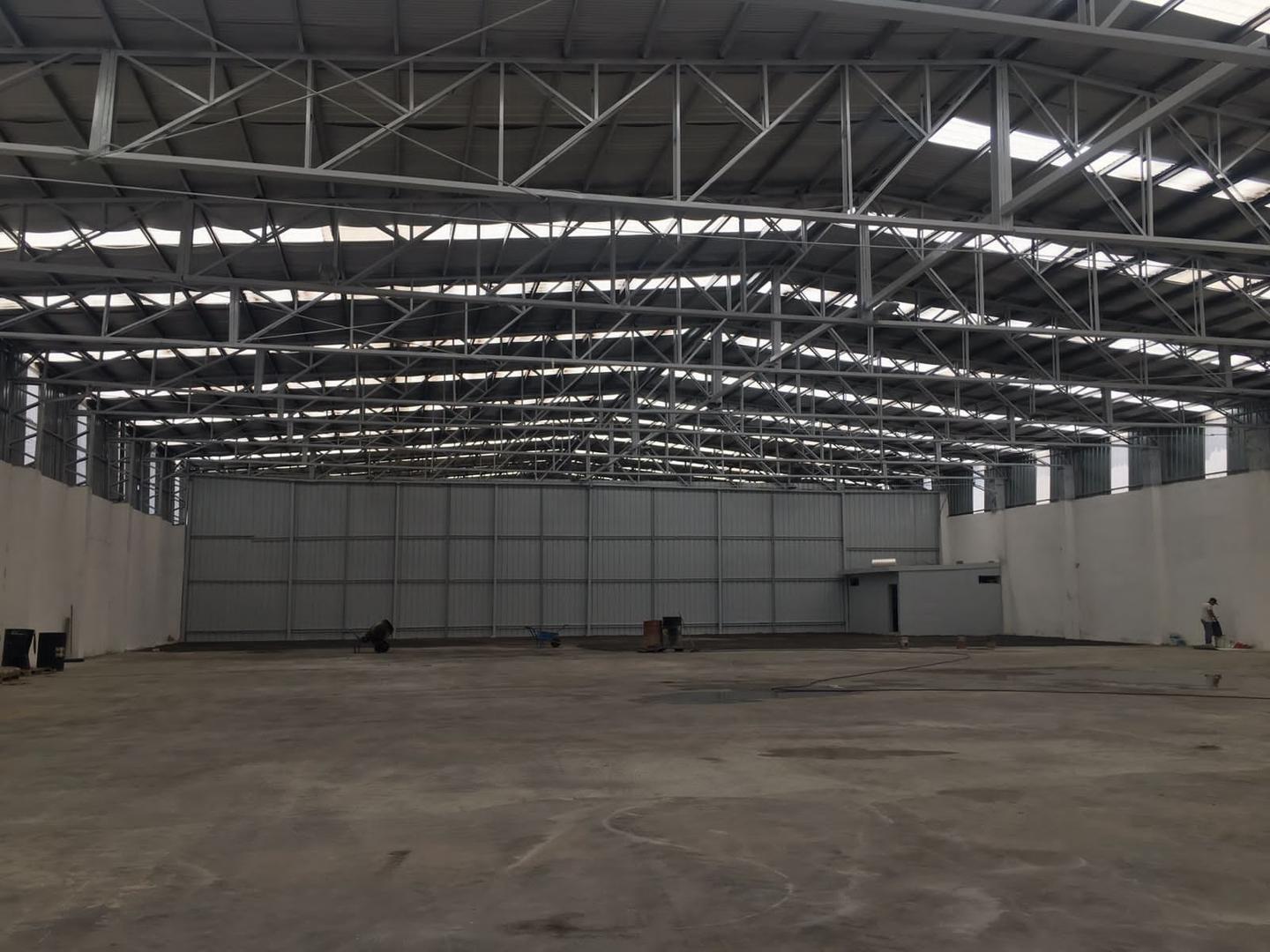 ALQUILER -Nave-Galpón 6.700M2- Parque Logístico 9 de Abril