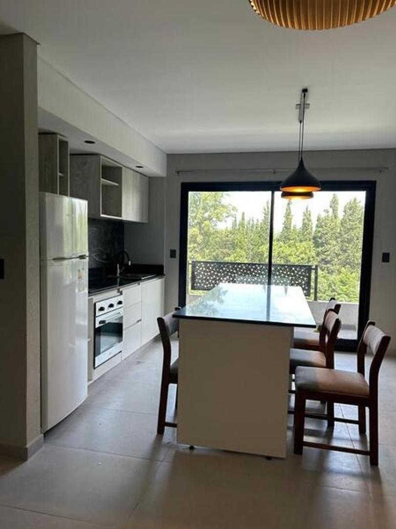 Foto de DEPARTAMENTO AMOBLADO EN ALQUILER | CONDOMINIO CACTUS, imagen 1