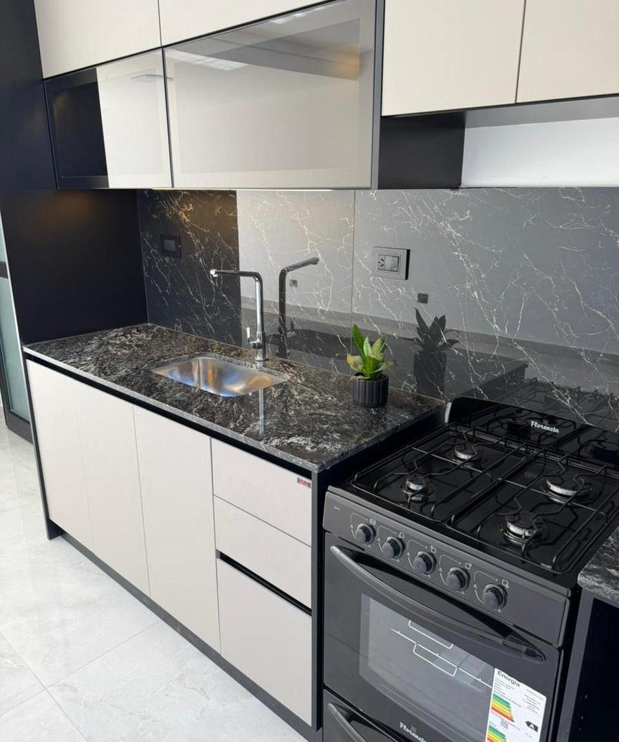 Foto de VENTA dúplex 3 AMB c/entrada de auto y patio, imagen 4