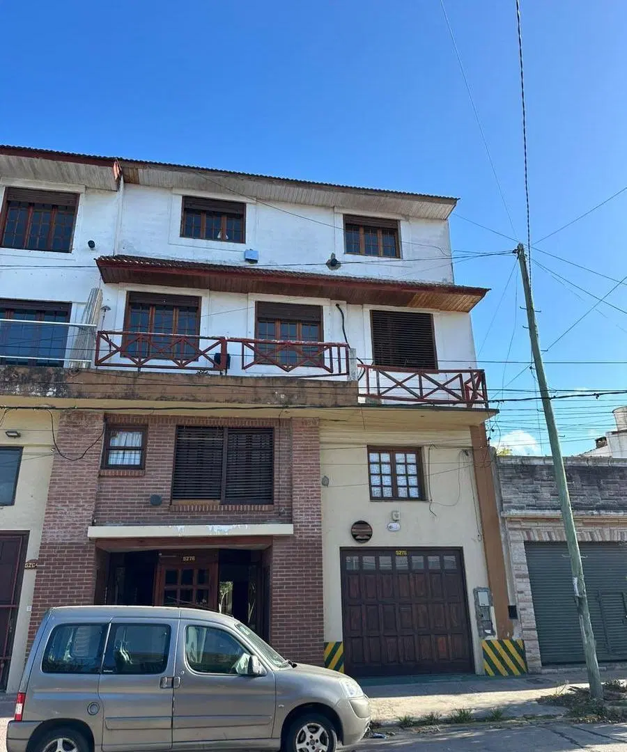 VENTA depto 3 AMB en dúplex al contrafrente 1