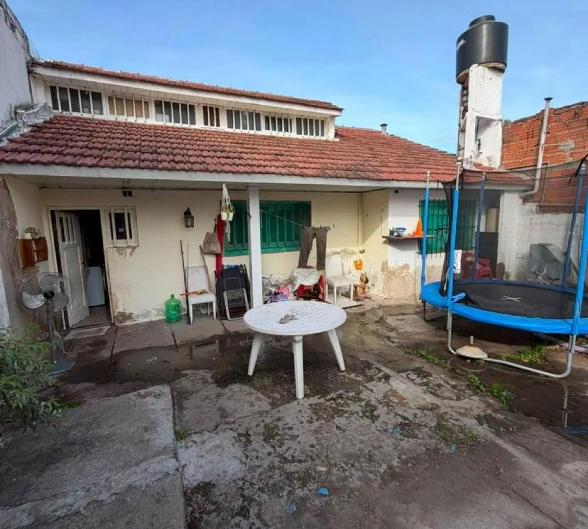 VENTA casa 3 AMB sobre lote propio 4