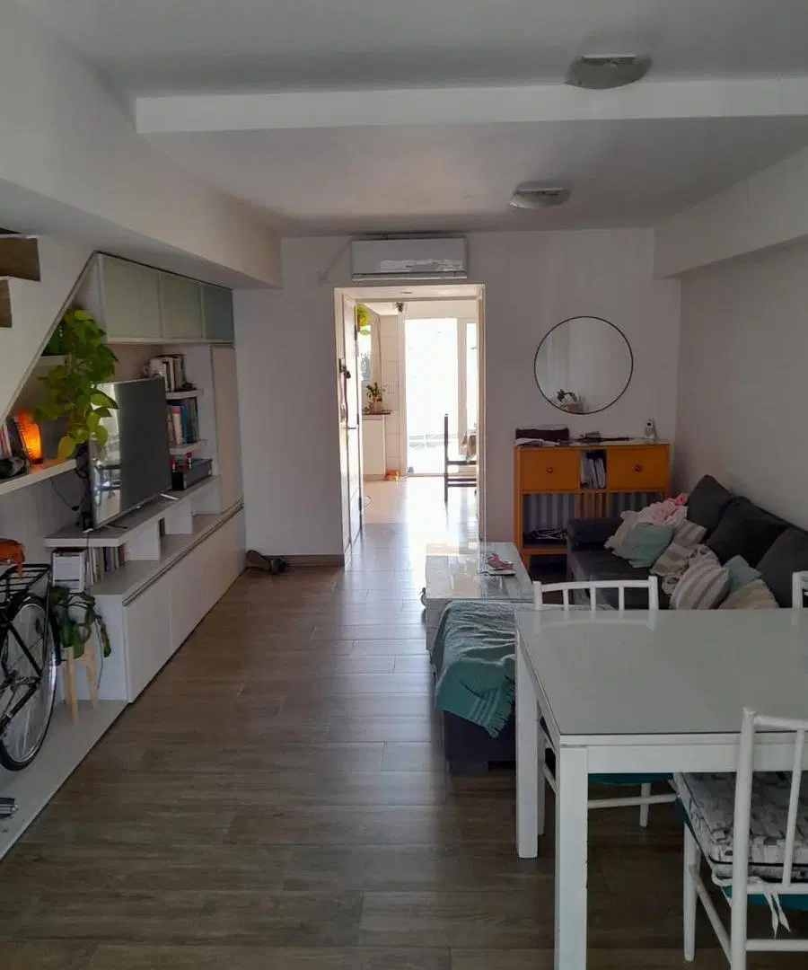 ALQUILER casa 3 AMB con garage semi cubierto 2