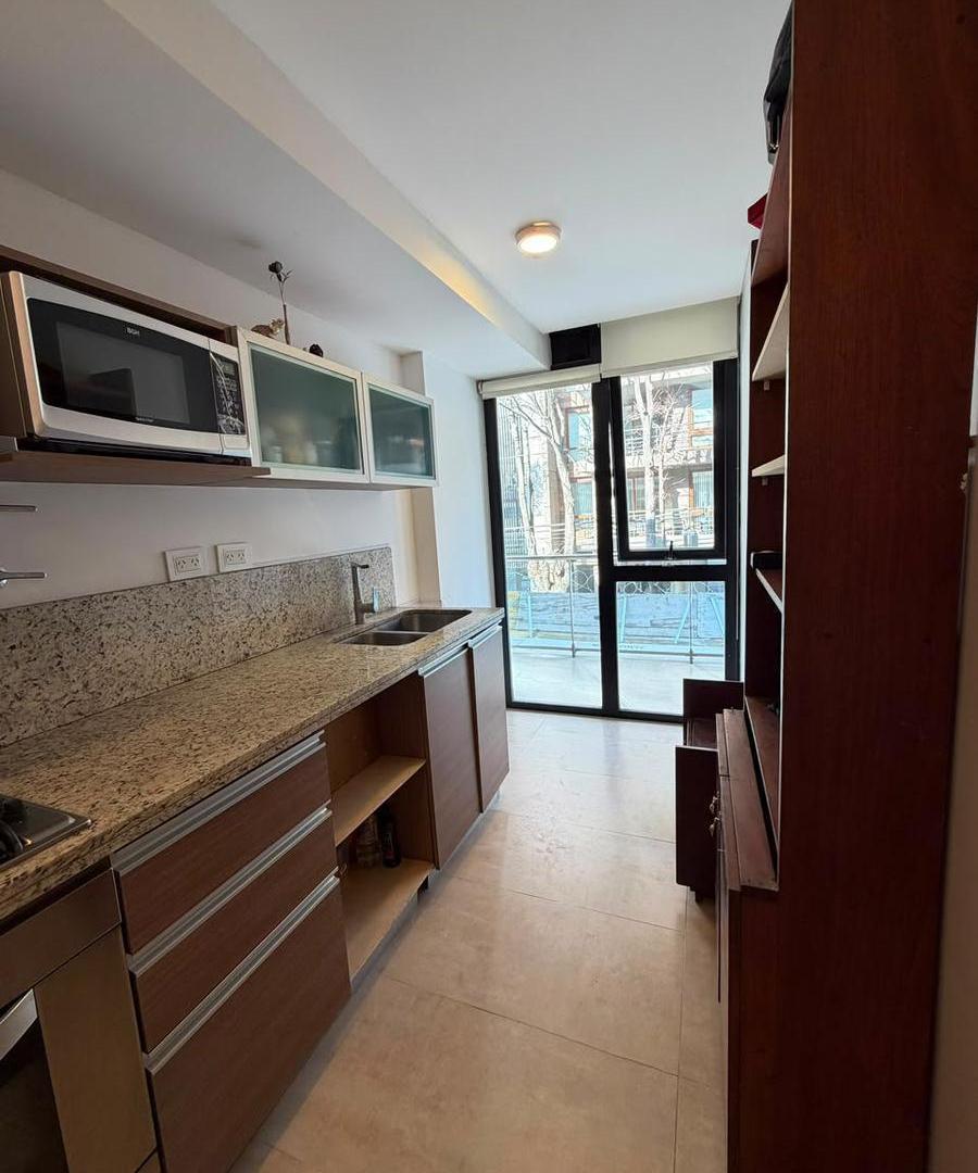 Foto de VENTA depto 2 AMB con balcón al frente, imagen 2