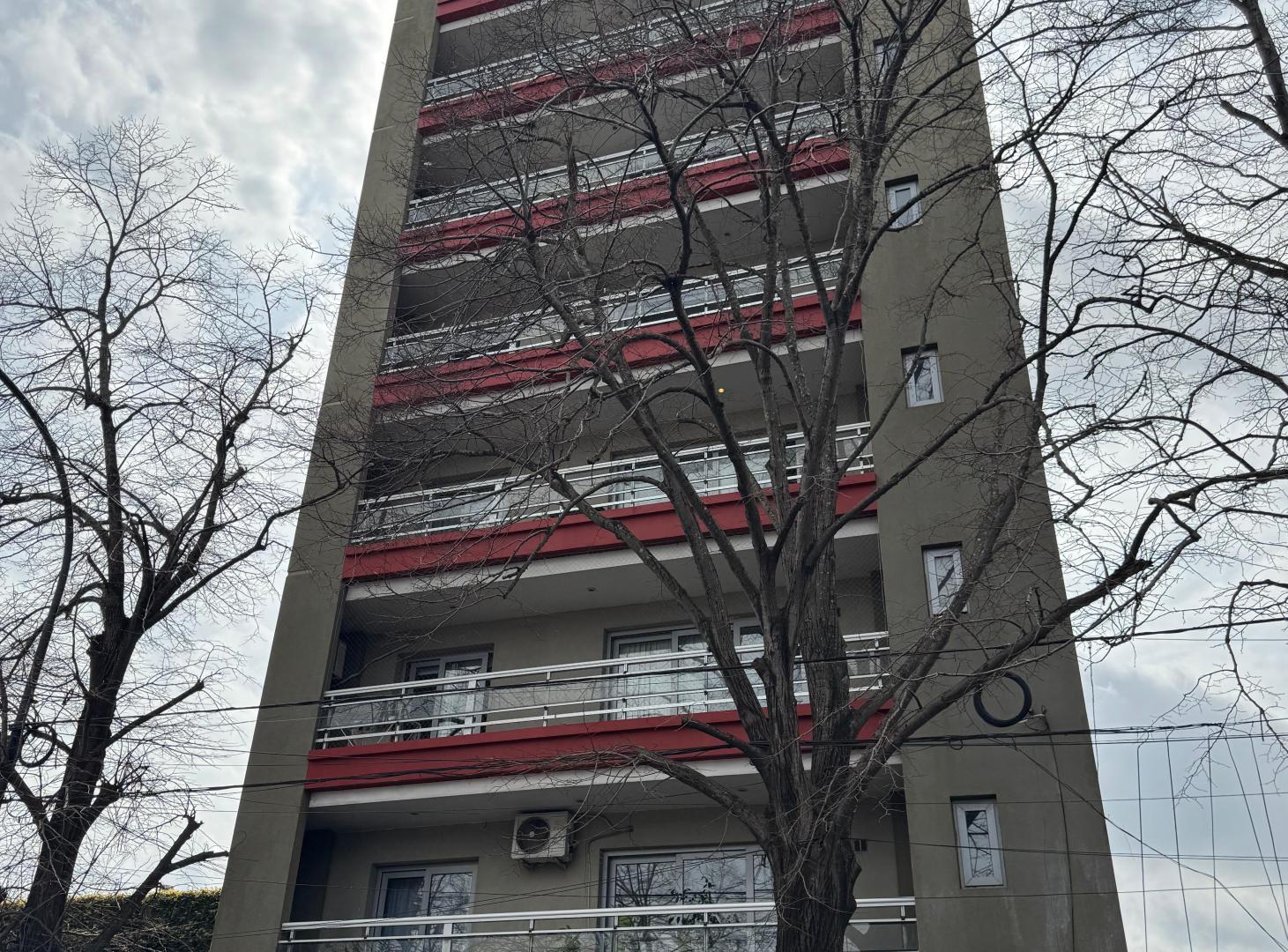 Foto de Departamento en venta de 1 dormitorio con cochera, imagen 1