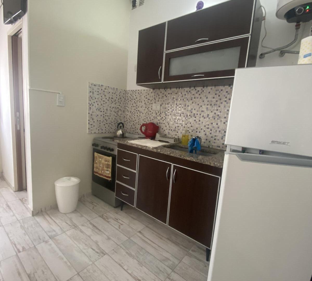 Departamento Planta Baja a la calle Impecable !!