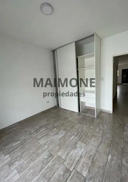 Departamento En Alquiler En Villa Luzuriaga 3