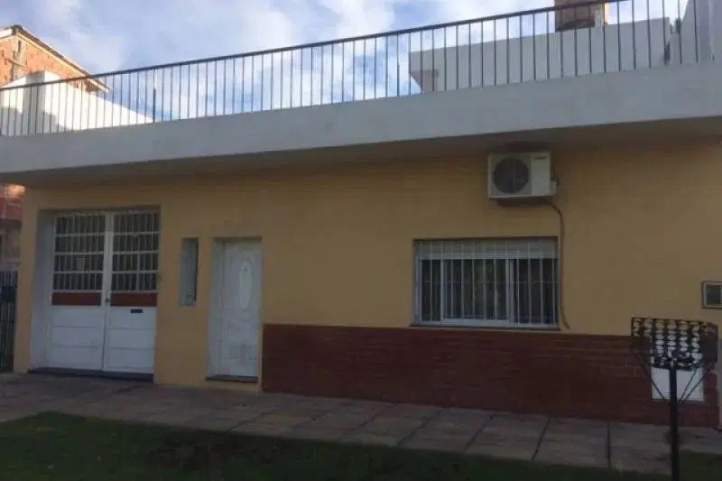 Casa En Venta En Ramos Mejia Sur 2