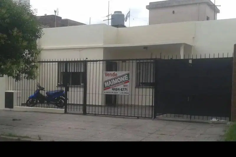 Casa En Venta En San Justo 4