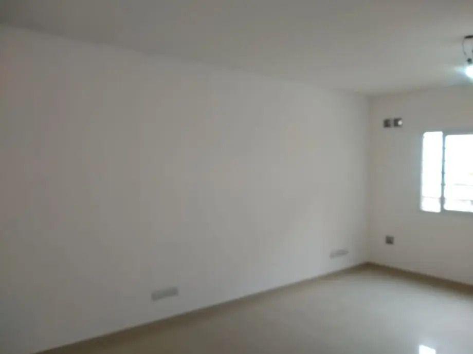 Foto de Departamento En Venta En Villa Luzuriaga, imagen 3