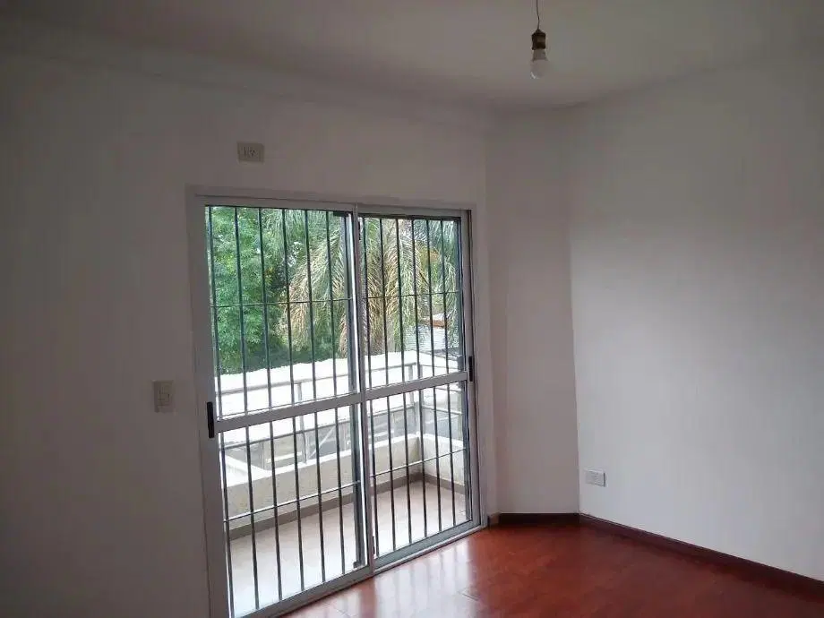 Departamento En Venta En Villa Luzuriaga 4