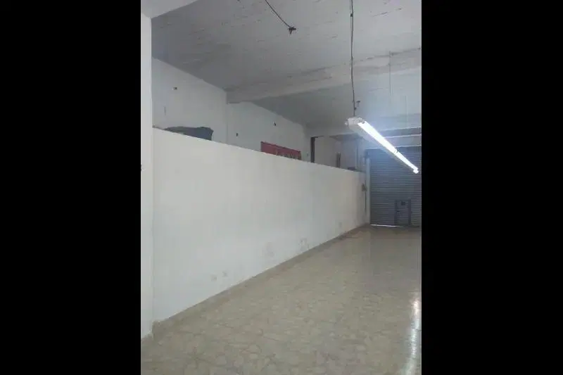 Galpon En Venta En Caseros 5