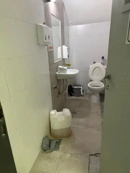 Galpon Con Vivienda En Venta En Lomas Del Mirador 4