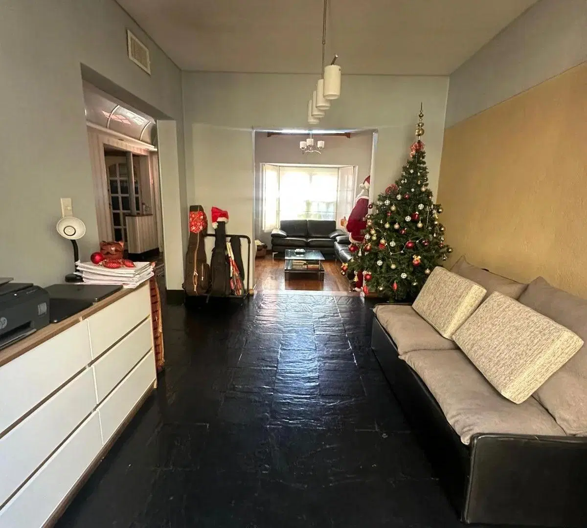 Casa 3 plantas 6 amb (Parque Quirno- Hurlingham)a mts AV.VERGARA 2