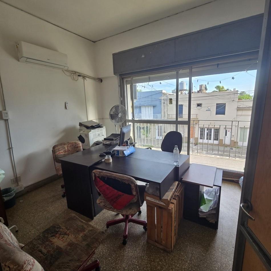 Galpon de 800 m² en Barrio Candiotti 4