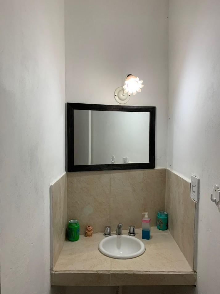 Foto de CASA QUINTA CON PISCINA Y GRAN TERRENO — ARROYO LEYES Ruta 1 km12, imagen 1
