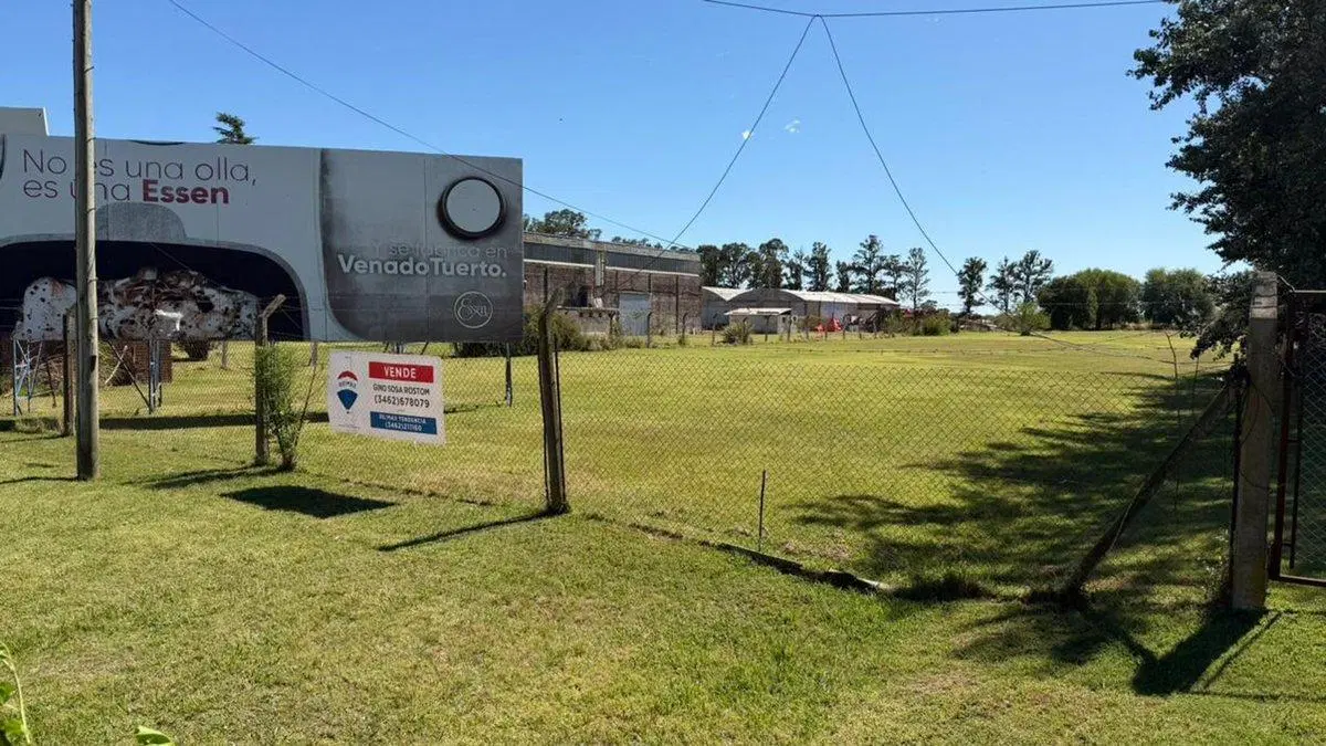 Se vende lote de 2,15 ha, s/RNN°8, V.T. (Z.9) 4