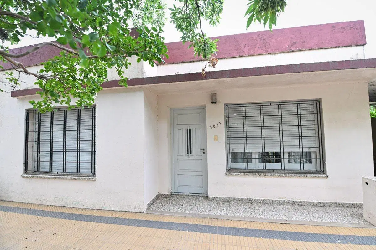 Casa en barrio Juan XXIII – 2 Dormitorios 3